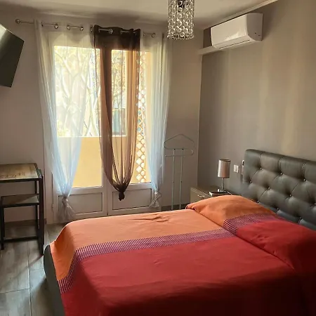 Plein Centre Type 3 Avec Parking Апартаменты *