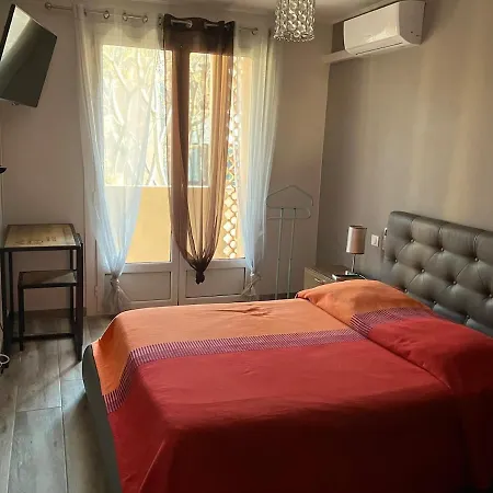 Plein Centre Type 3 Avec Parking Санари-сюр-Мер