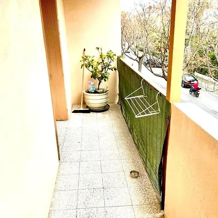 Plein Centre Type 3 Avec Parking *